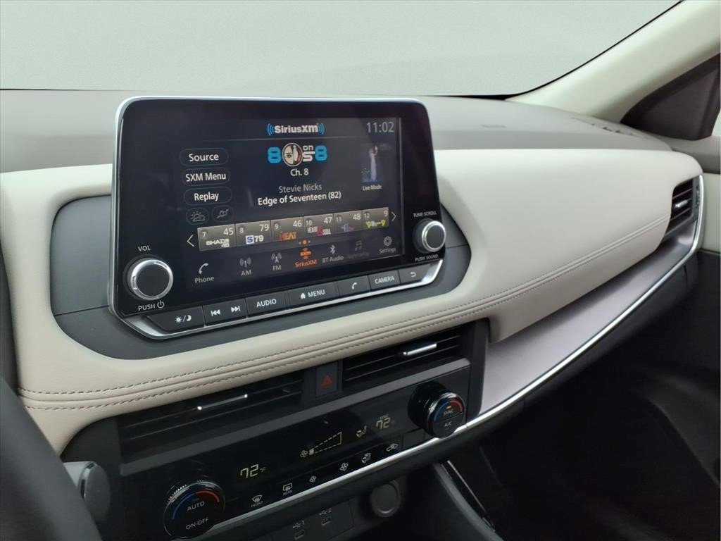 Used 2025 Nissan Rogue SV AWD/4WD image 31