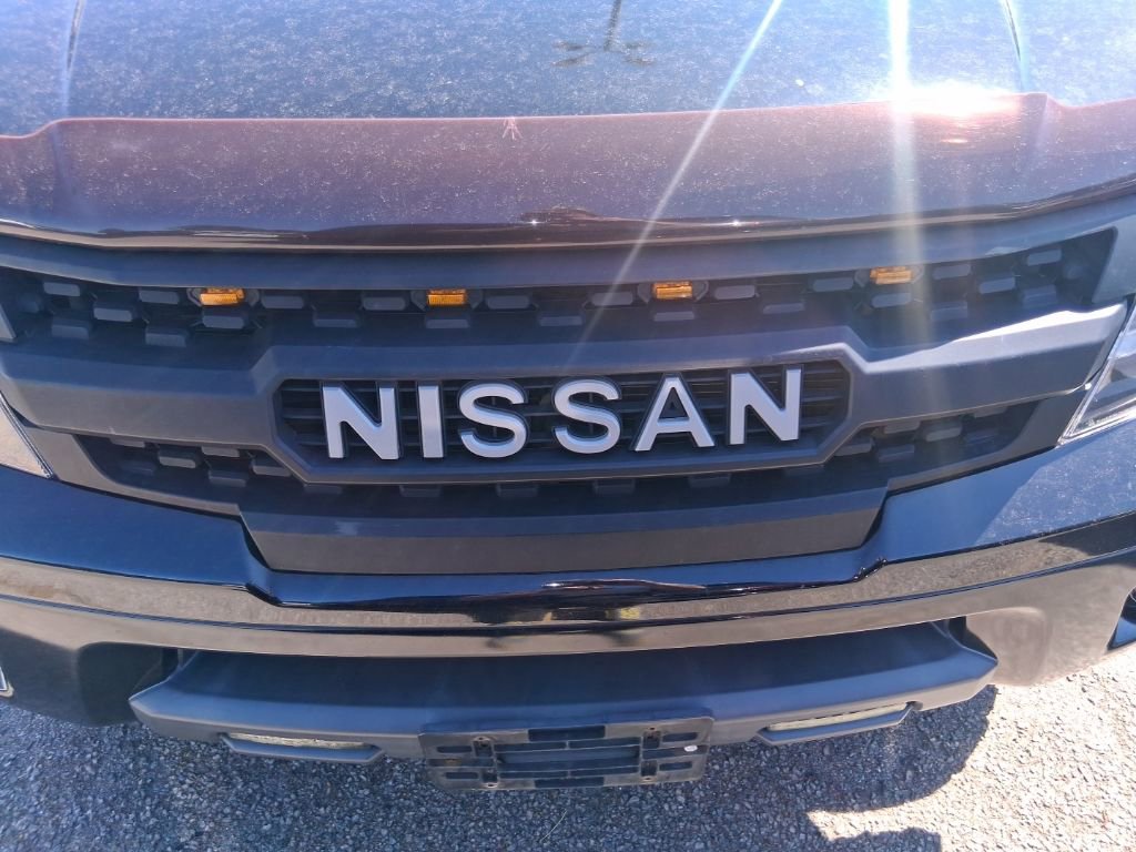 Used 2015 Nissan Frontier PRO-4X AWD/4WD image 17