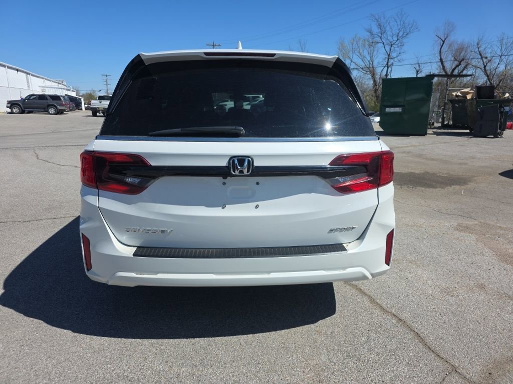 Used 2025 Honda Odyssey Sport-L image 6