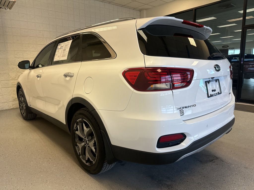 Used 2019 Kia Sorento EX image 3