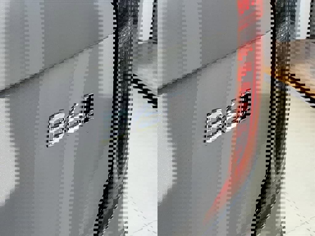 New 2026 Volvo XC90 B6 Plus w/ Protection Package Premier image 8