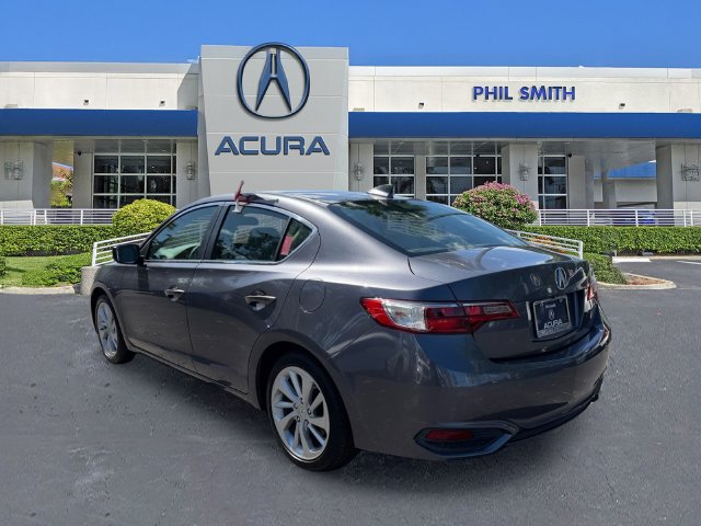 Used 2017 Acura ILX w/ AcuraWatch Plus Package FWD image 7
