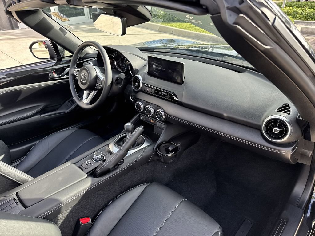 Used 2024 MAZDA MX-5 Miata RF Grand Touring w/ Weather Package image 14