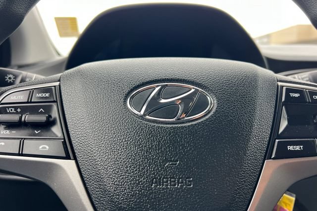 Used 2021 Hyundai Accent SE FWD image 37