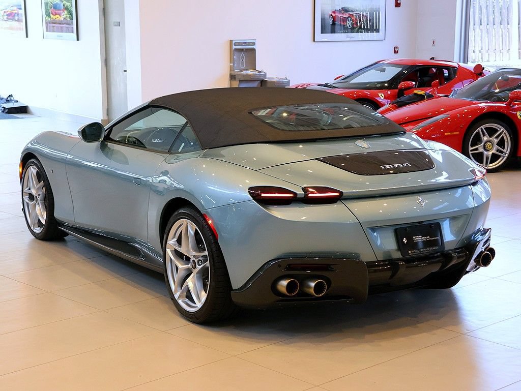 Certified 2024 Ferrari Roma Spider RWD image 2