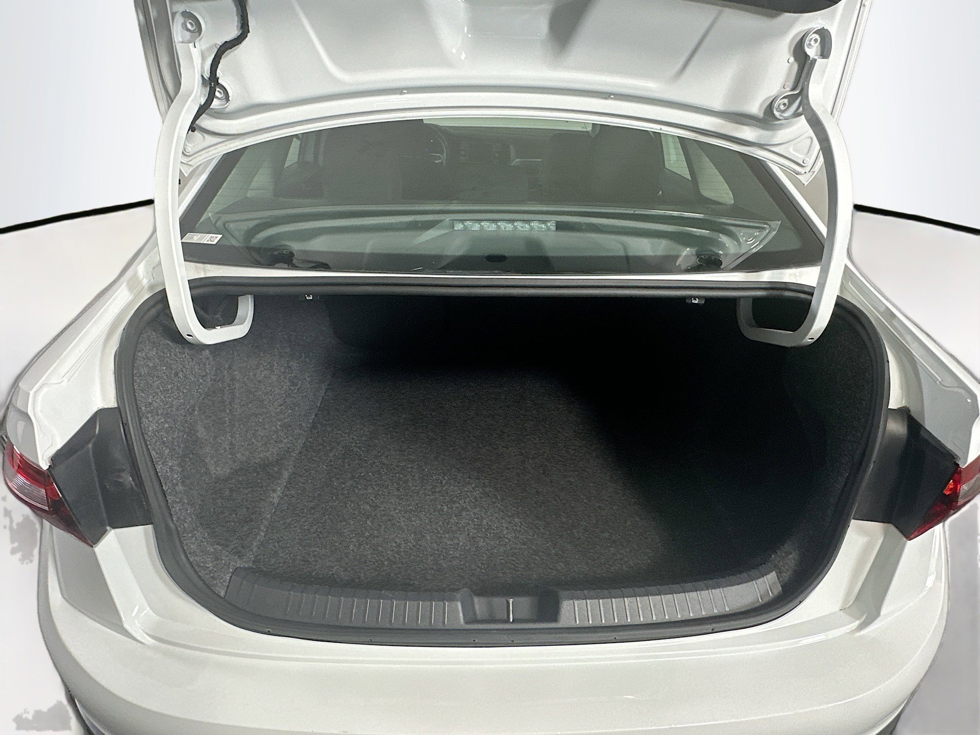 Used 2024 Volkswagen Jetta S image 28