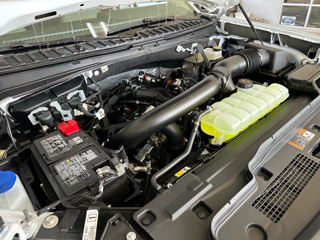 New 2025 Ford Expedition Active image 15