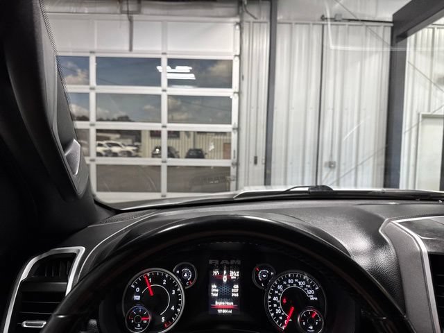 Used 2022 RAM 1500 Big Horn AWD/4WD image 9