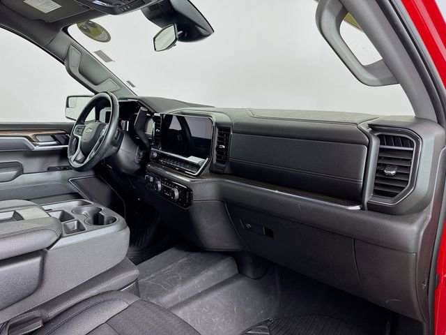 Used 2025 Chevrolet Silverado 1500 LT image 29