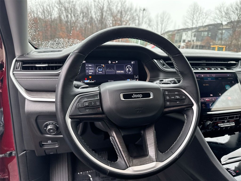 Used 2021 Jeep Grand Cherokee L Limited image 11