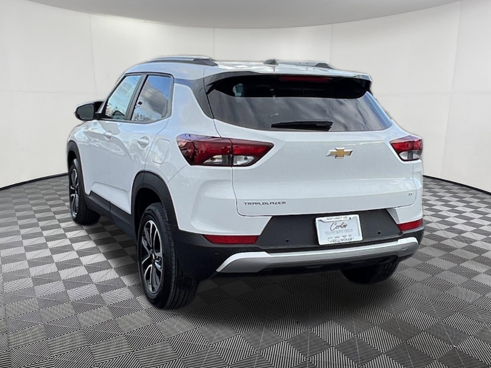 New 2026 Chevrolet TrailBlazer LT w/ Convenience Package image 4