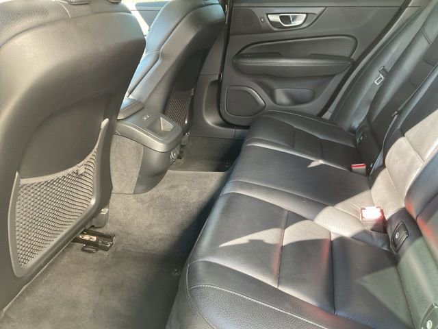 Used 2021 Volvo V60 T5 Cross Country w/ Advanced Package image 29