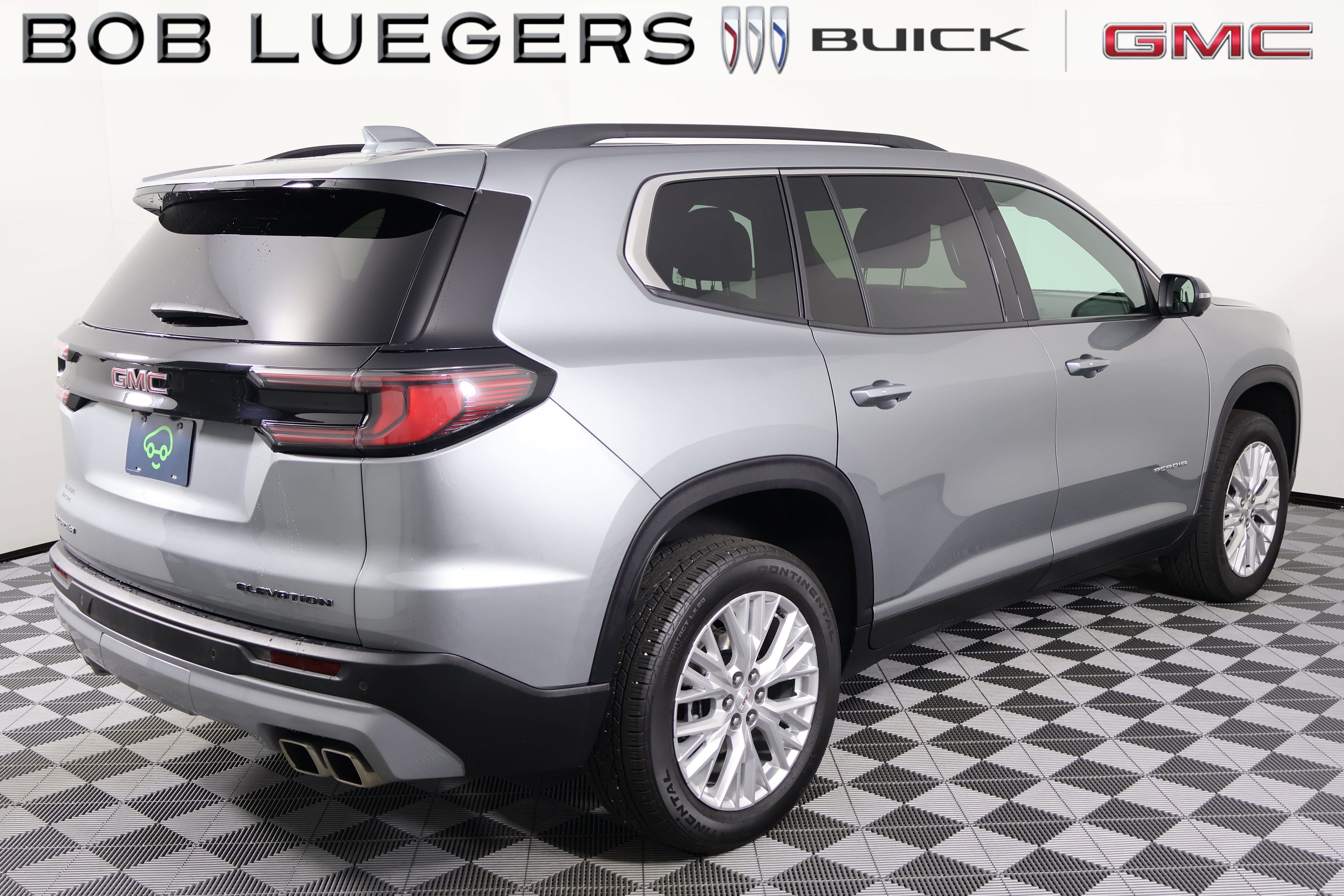 Certified 2024 GMC Acadia Elevation w/ Luxury Package FWD image 5