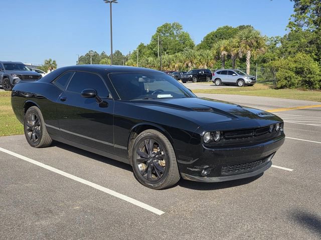 Used 2023 Dodge Challenger SXT w/ Blacktop Package image 1