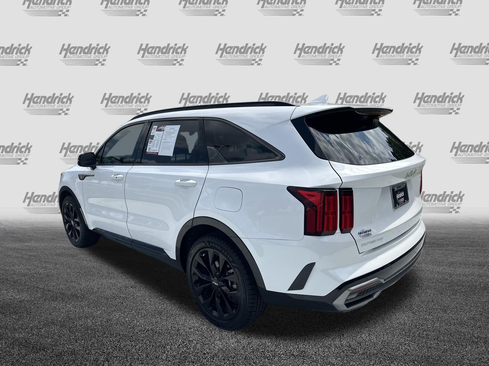 Used 2023 Kia Sorento SX FWD image 8