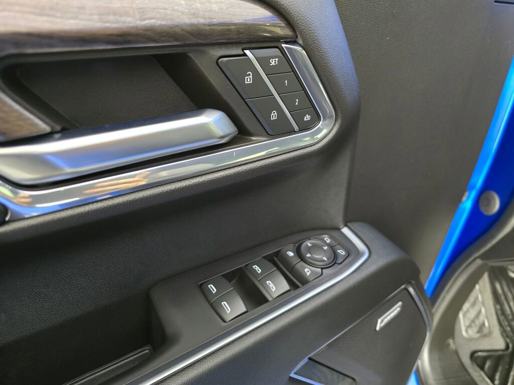 Used 2024 Chevrolet Silverado 1500 LTZ w/ Technology Package image 18