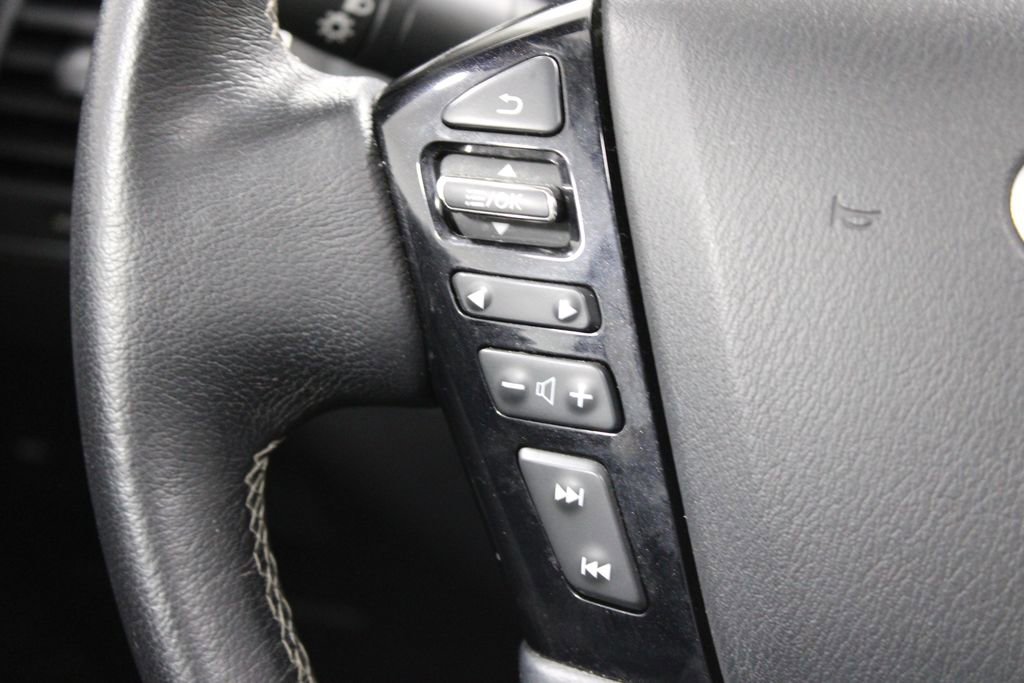 Used 2024 INFINITI QX80 Luxe image 39