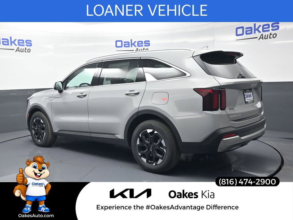 Certified 2026 Kia Sorento S FWD image 5