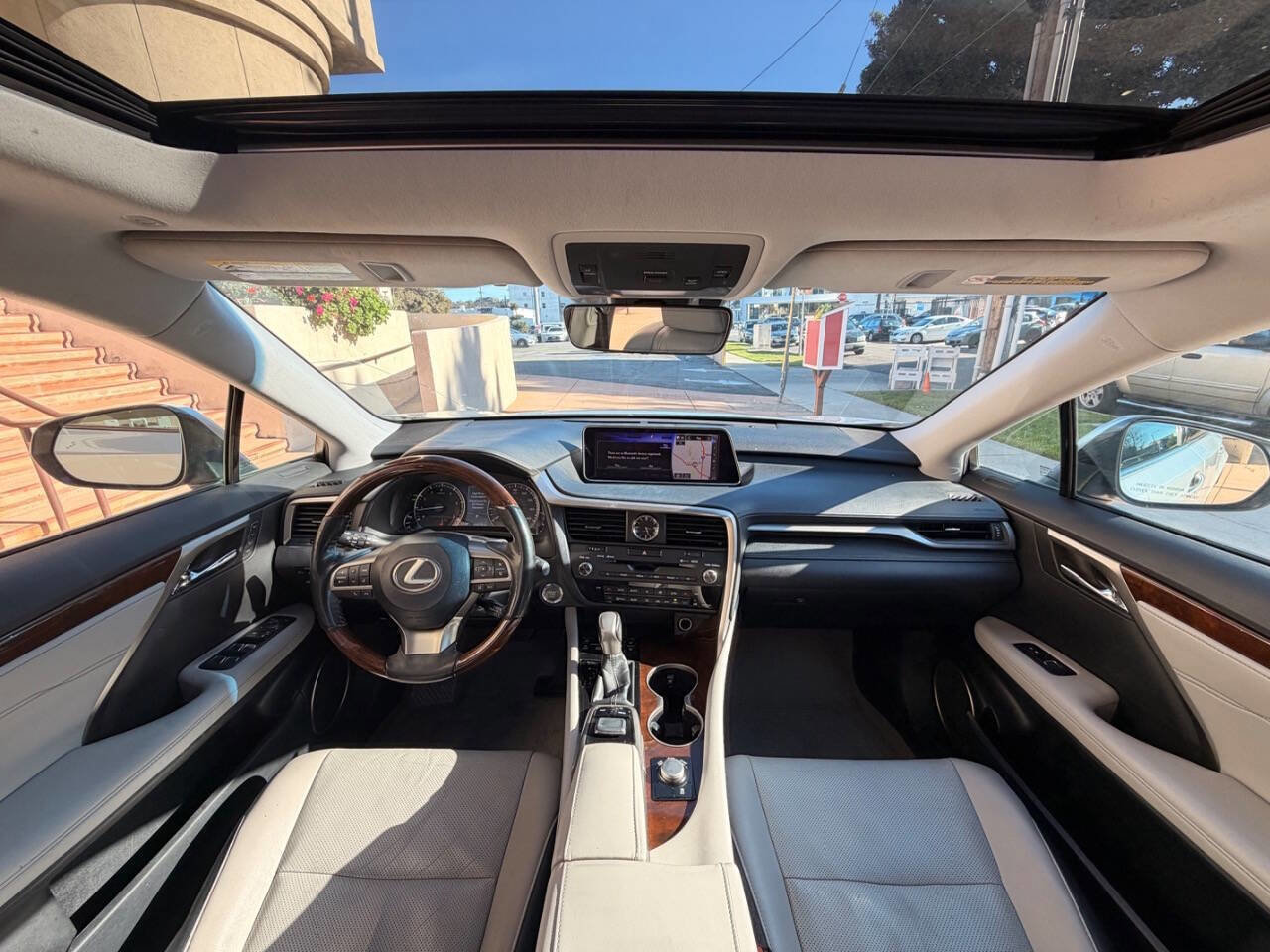 Used 2017 Lexus RX 350 FWD w/ Premium Package image 9