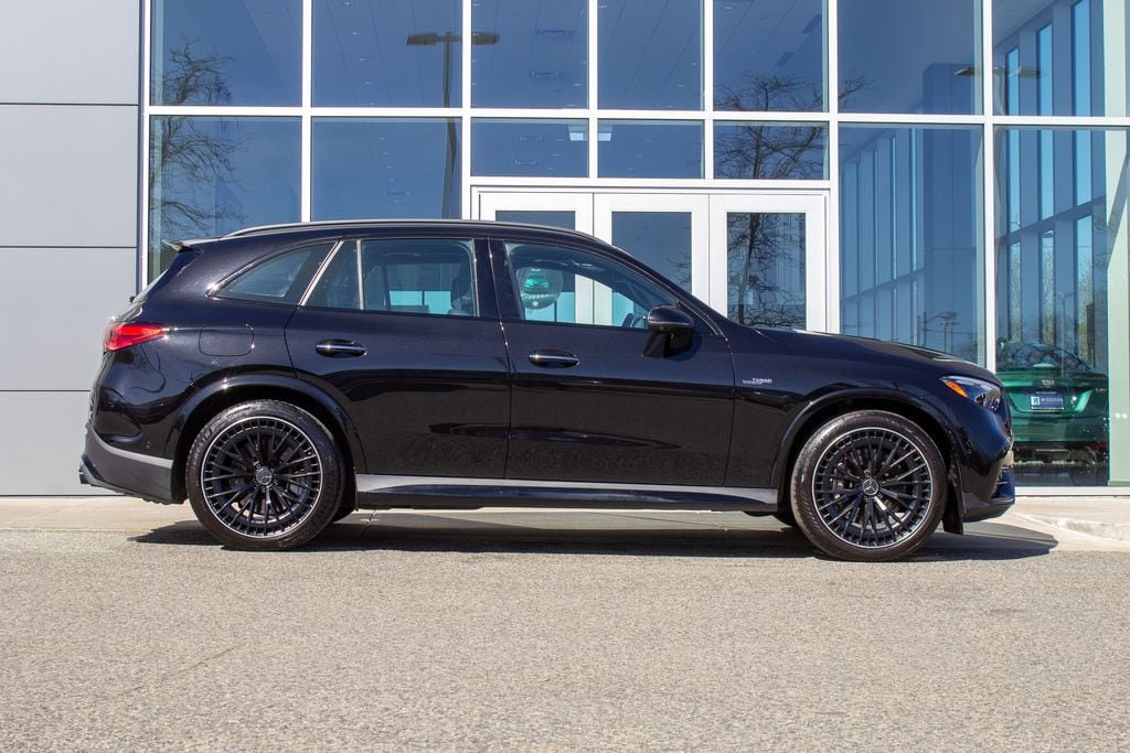 Used 2025 Mercedes-Benz GLC 43 AMG 4MATIC image 6