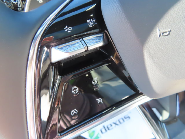 Used 2025 Cadillac Lyriq Luxury RWD image 15