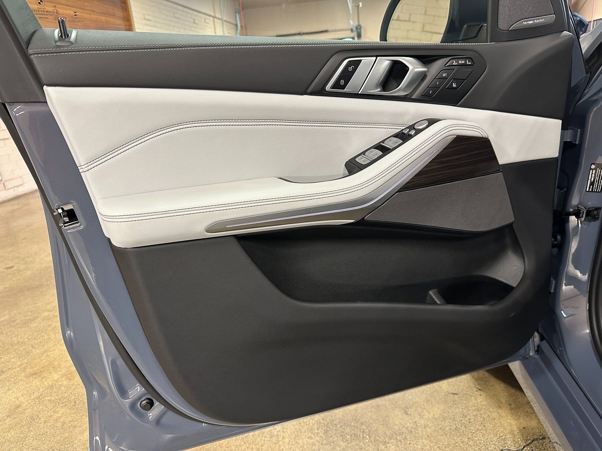 Used 2025 BMW X7 xDrive40i image 40