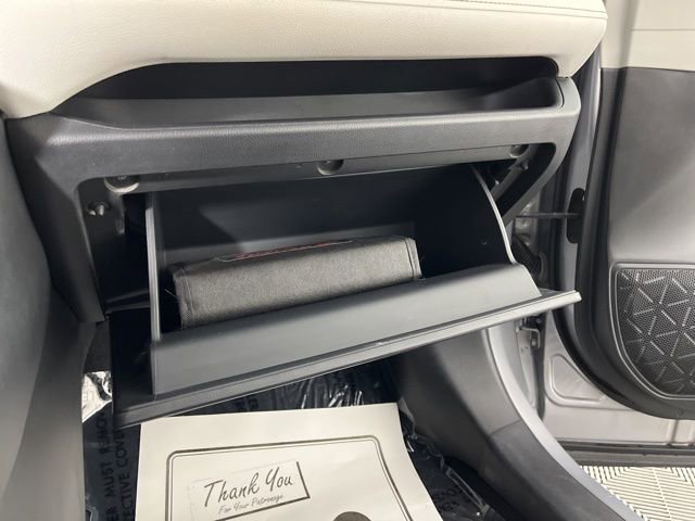 Used 2022 Toyota RAV4 XLE image 39