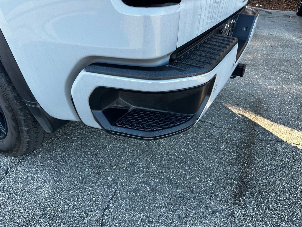 Used 2024 GMC Sierra 1500 Elevation w/ Elevation Premium Package image 13