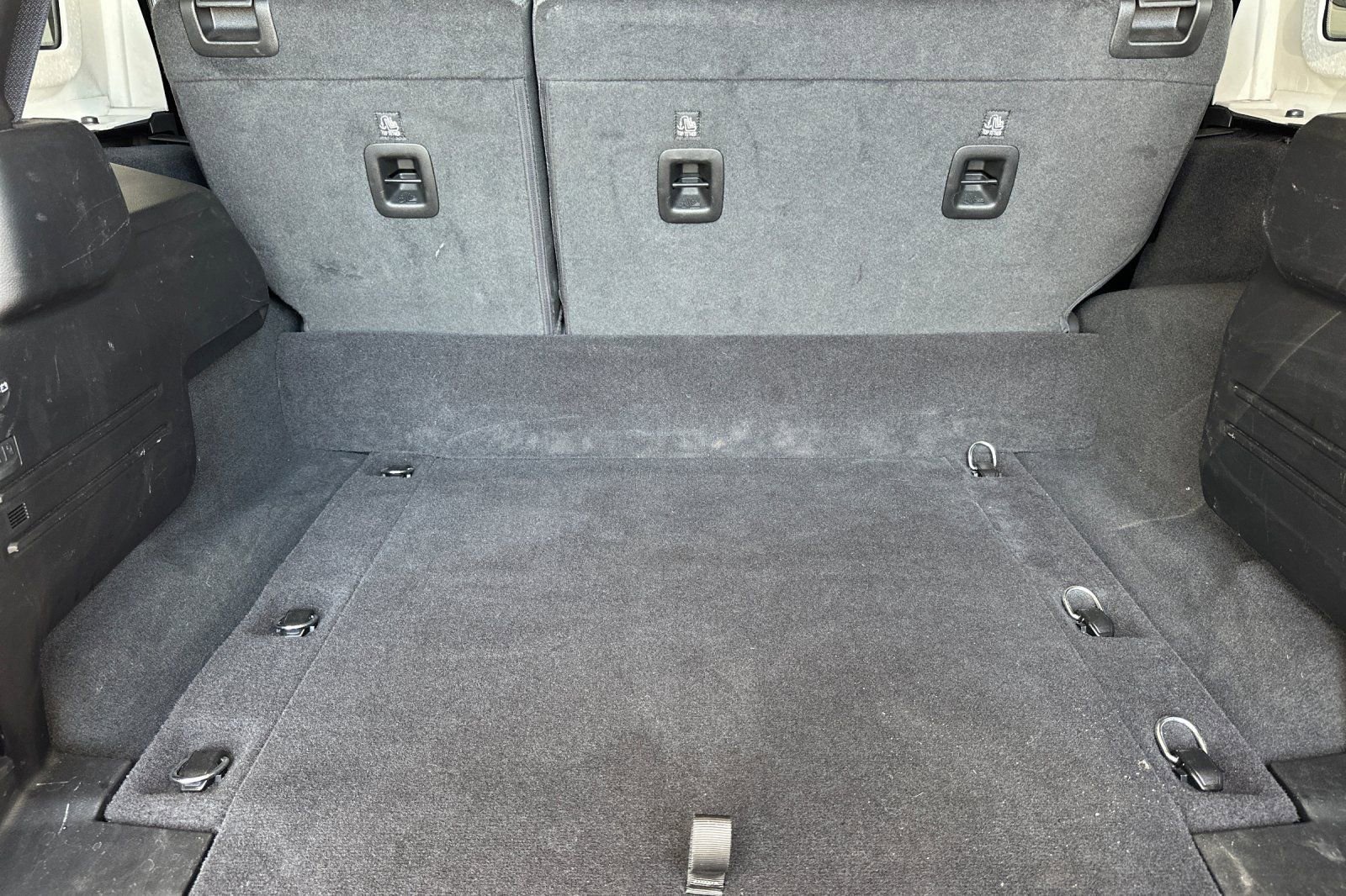 Used 2025 Jeep Wrangler Unlimited Sahara image 15