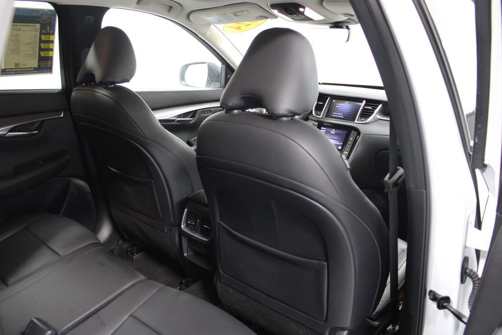 Used 2024 INFINITI QX50 Luxe image 31