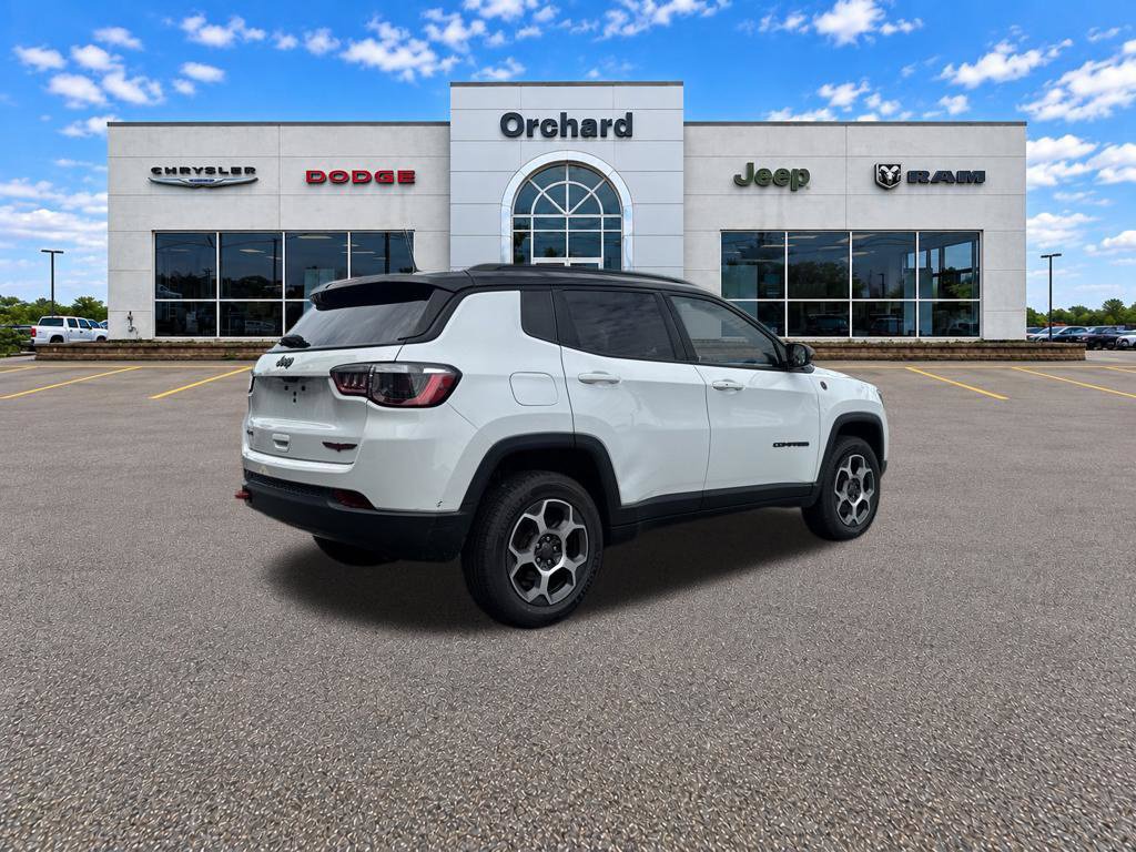 Used 2022 Jeep Compass Trailhawk AWD/4WD image 4