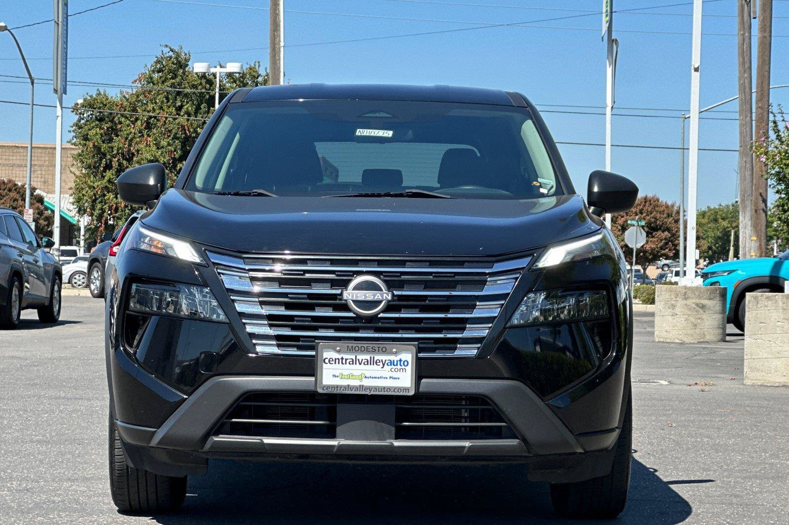 Certified 2024 Nissan Rogue S FWD image 9