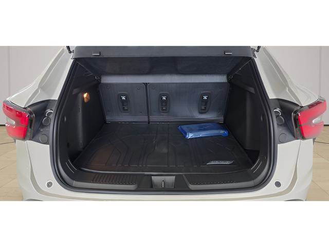 New 2026 Chevrolet Trax RS w/ Sunroof Package image 6