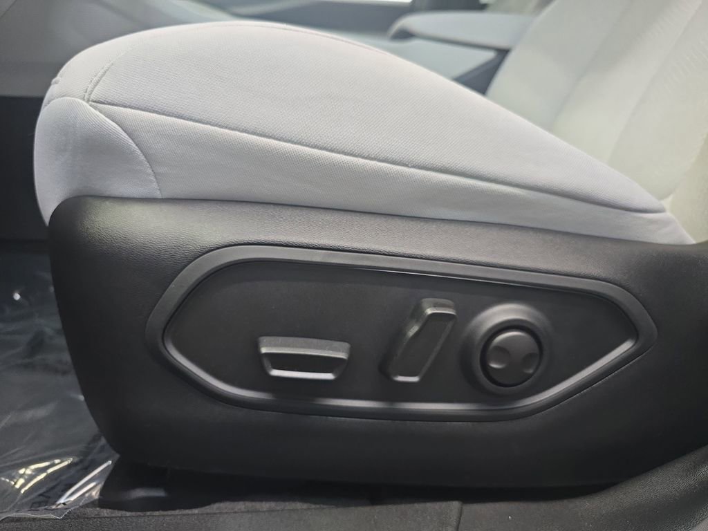 New 2026 Jeep Cherokee Laredo AWD/4WD image 29