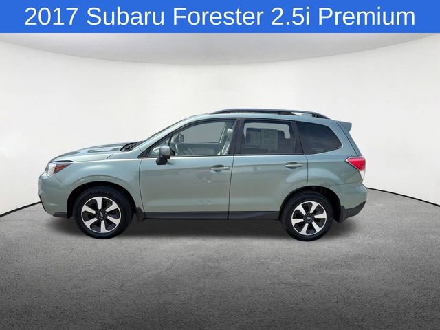 Used 2017 Subaru Forester 2.5i Premium w/ All-Weather Package AWD/4WD image 13