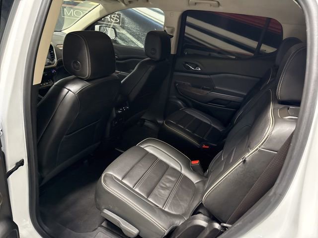 Used 2021 GMC Acadia Denali image 12