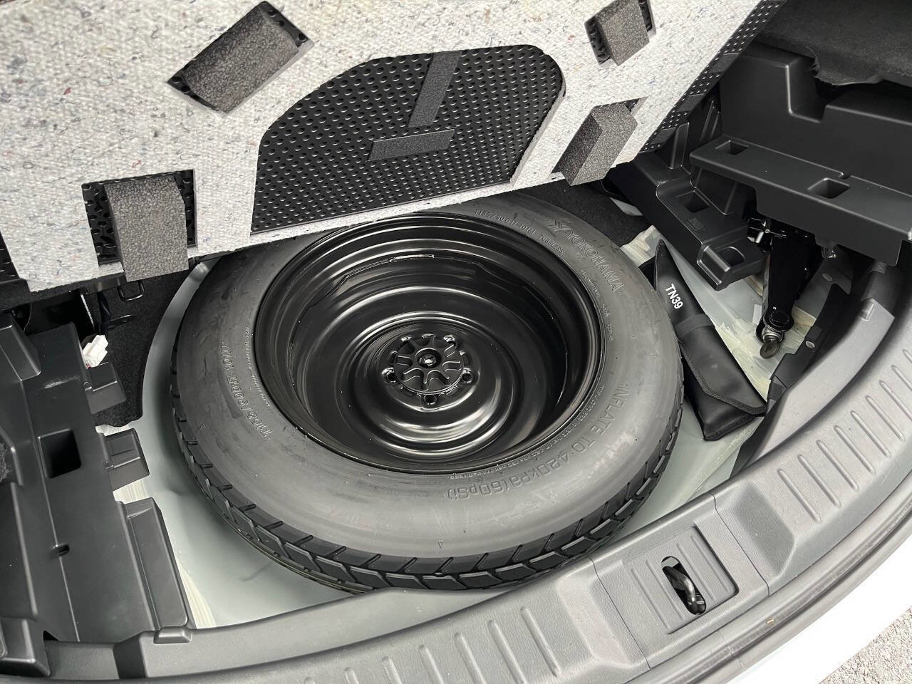 Used 2023 MAZDA CX-9 Touring Plus image 40