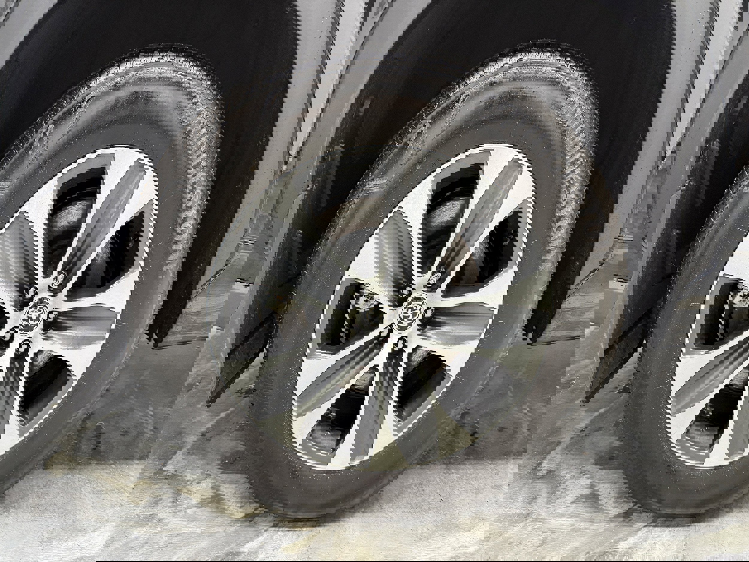 Used 2026 Toyota Grand Highlander XLE image 28