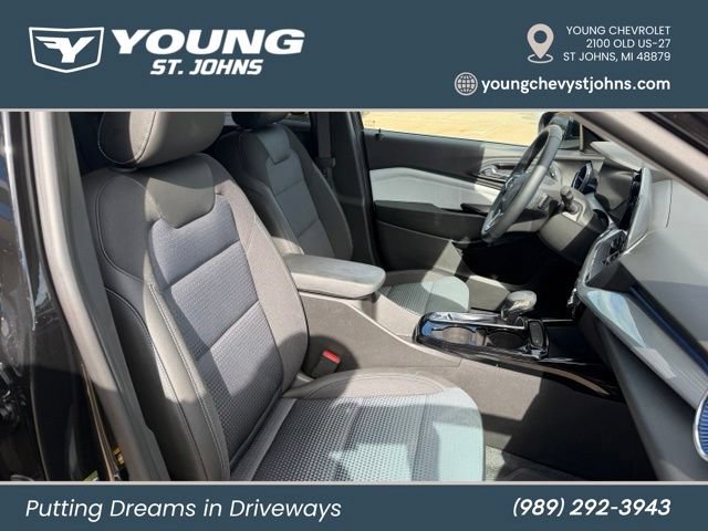 Used 2025 Chevrolet Trax LT w/ Driver Confidence Package FWD image 14