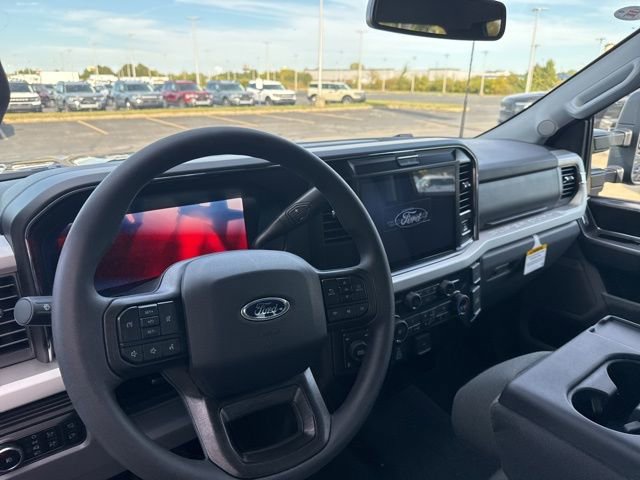 New 2026 Ford F350 XLT image 8