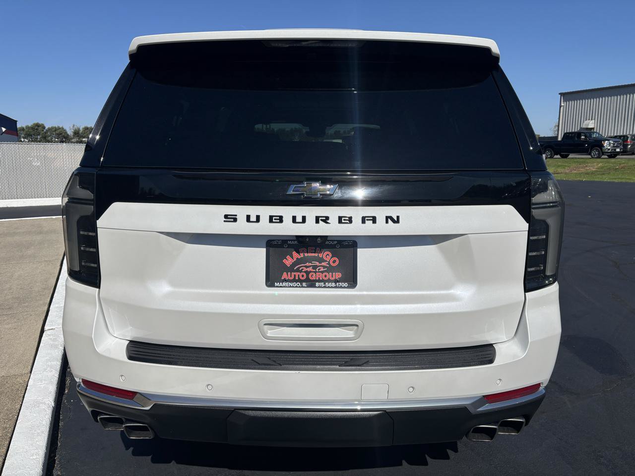 Used 2025 Chevrolet Suburban High Country AWD/4WD image 4