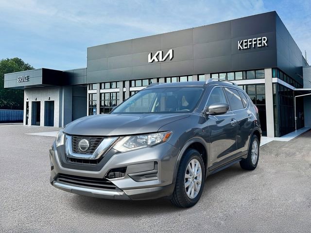 Used 2018 Nissan Rogue SV image 4