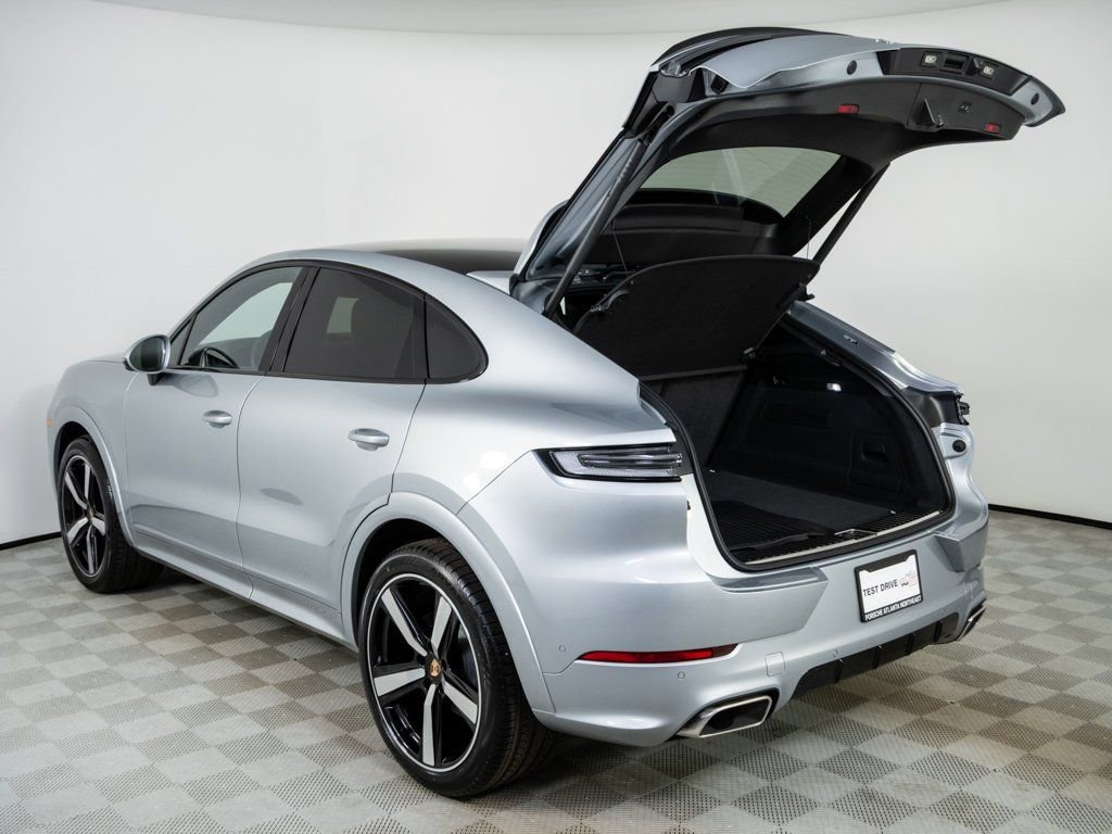 New 2026 Porsche Cayenne Coupe image 33