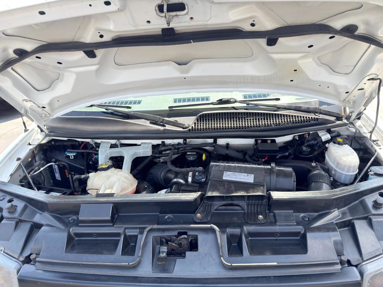 Used 2018 GMC Savana 2500 Extended RWD image 54