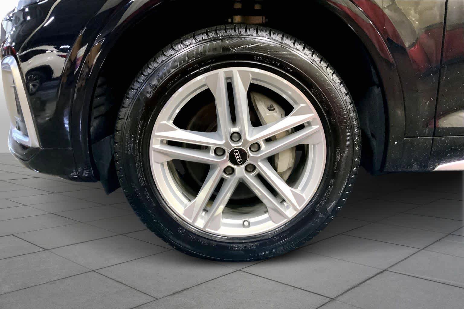 Used 2021 Audi Q5 e Premium image 11