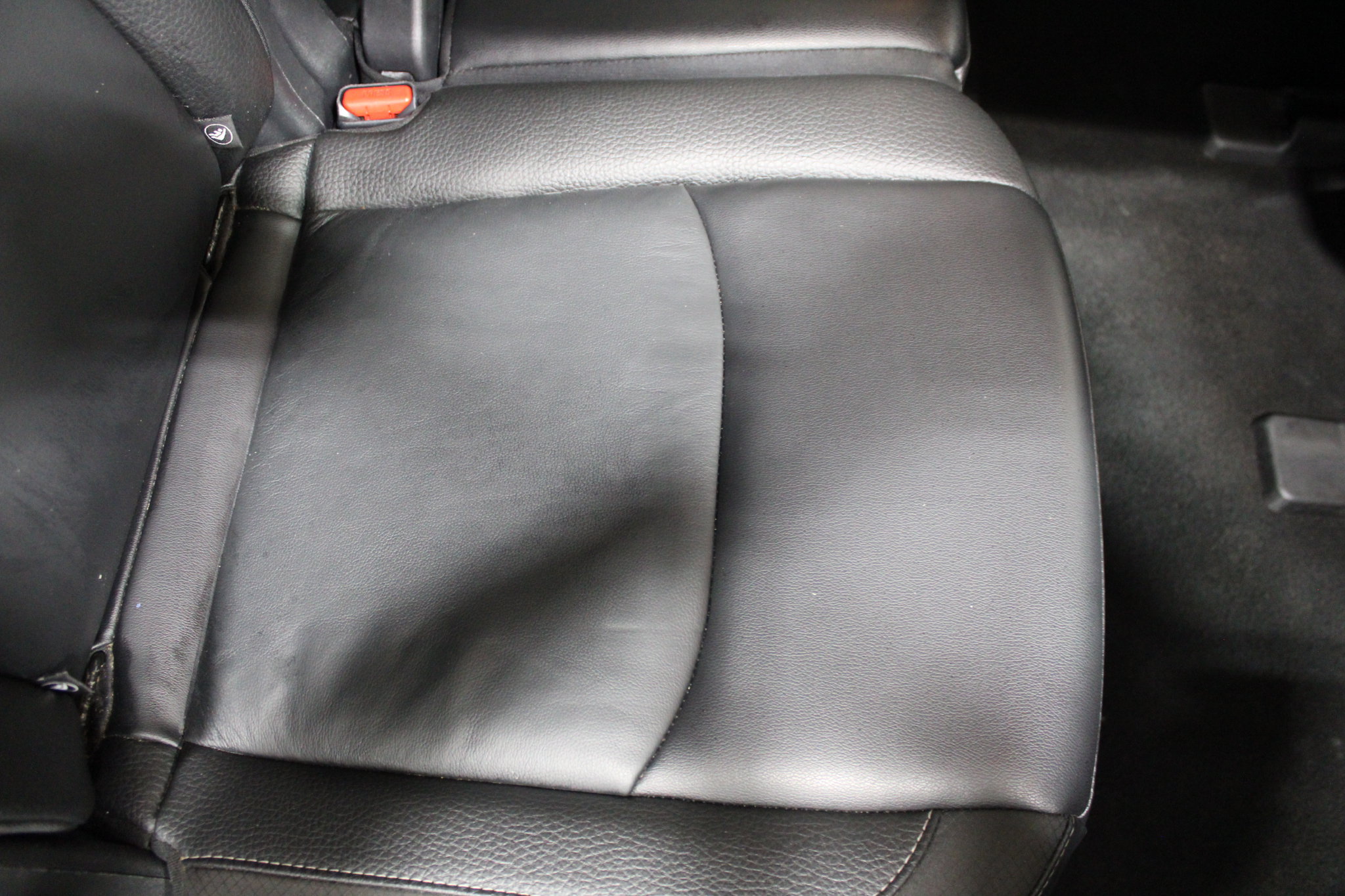 Used 2024 Nissan Pathfinder SL w/ Cargo Package AWD/4WD image 21