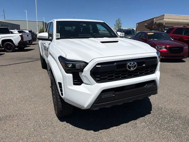 Used 2024 Toyota Tacoma TRD Sport w/ TRD Sport Upgrade Package AWD/4WD image 1