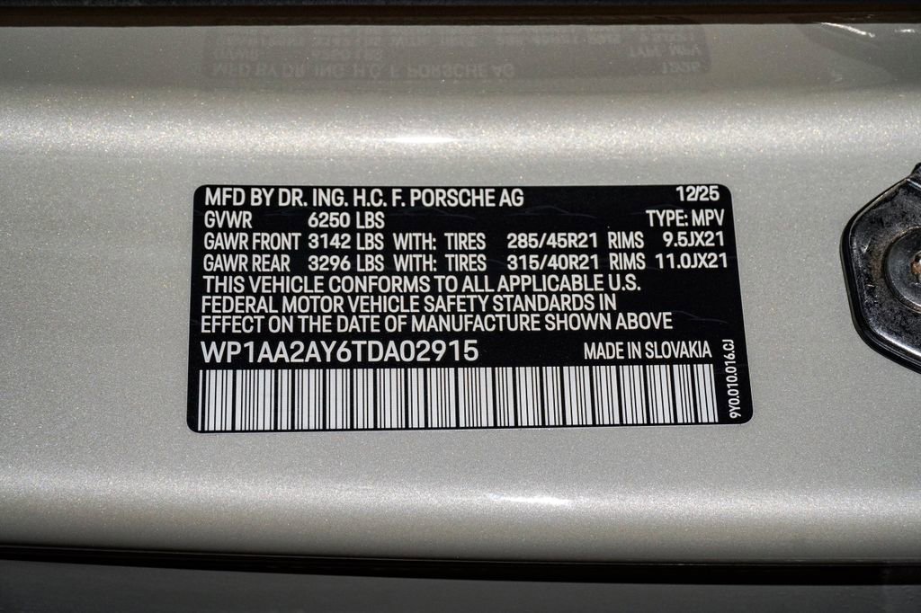 New 2026 Porsche Cayenne image 30