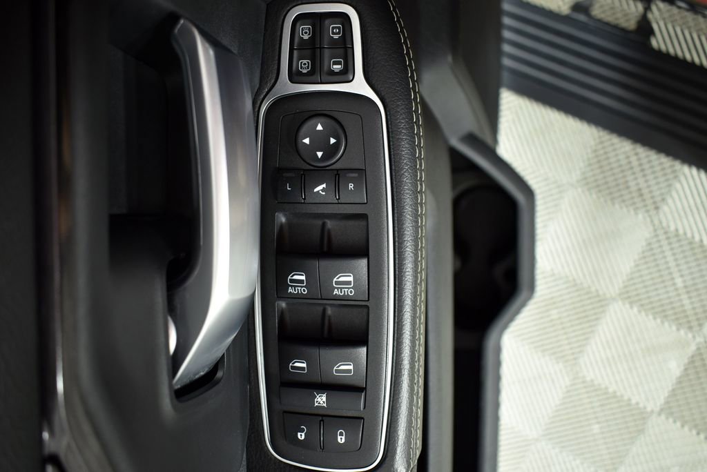 Used 2024 RAM 2500 Rebel image 13