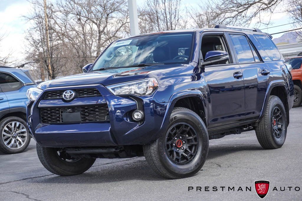 Used 2023 Toyota 4Runner SR5 Premium w/ Moonroof Package image 17